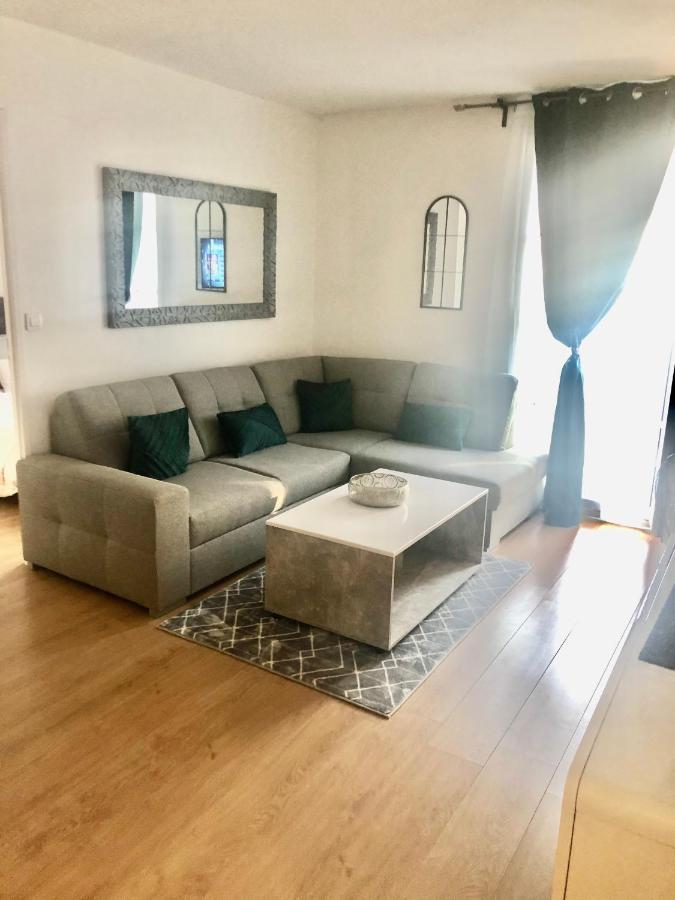 Appartement Place Toscane Serris Eksteriør bilde