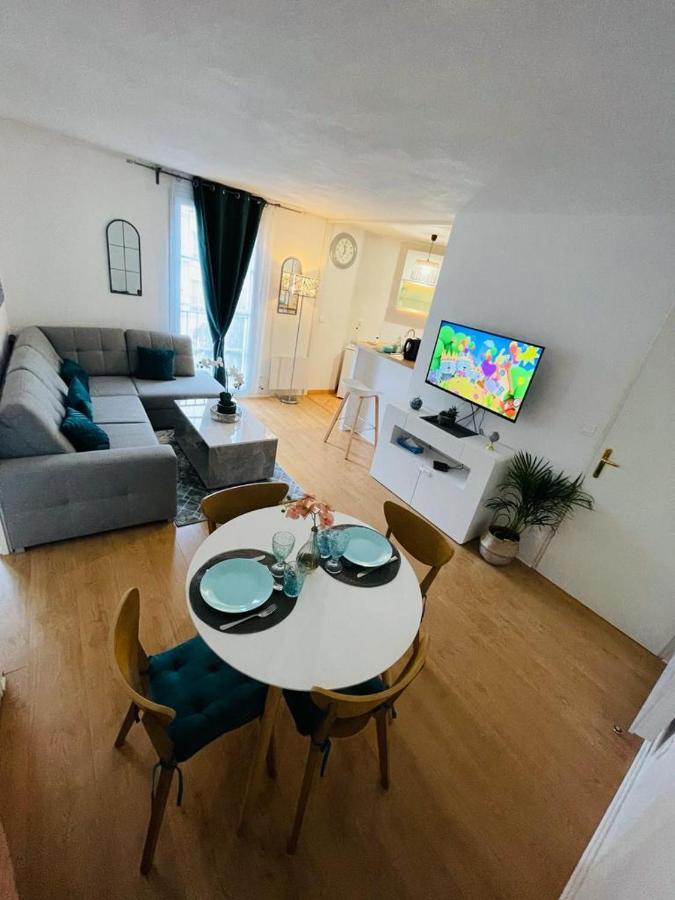 Appartement Place Toscane Serris Eksteriør bilde